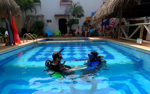 Taganga Diving